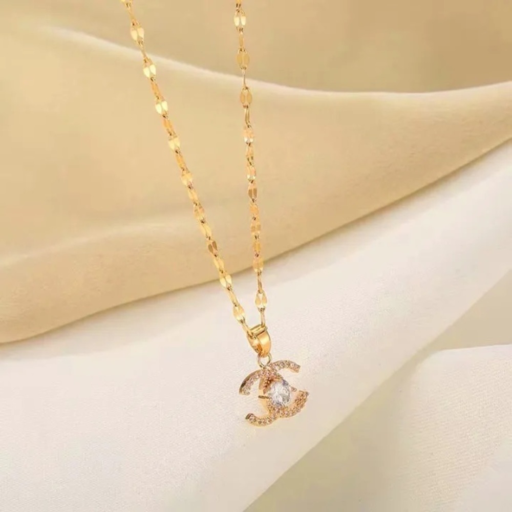 18K Gold Letter C Monogram Center Diamond Pendant Necklace Geometrical Design - Picture 7 of 9